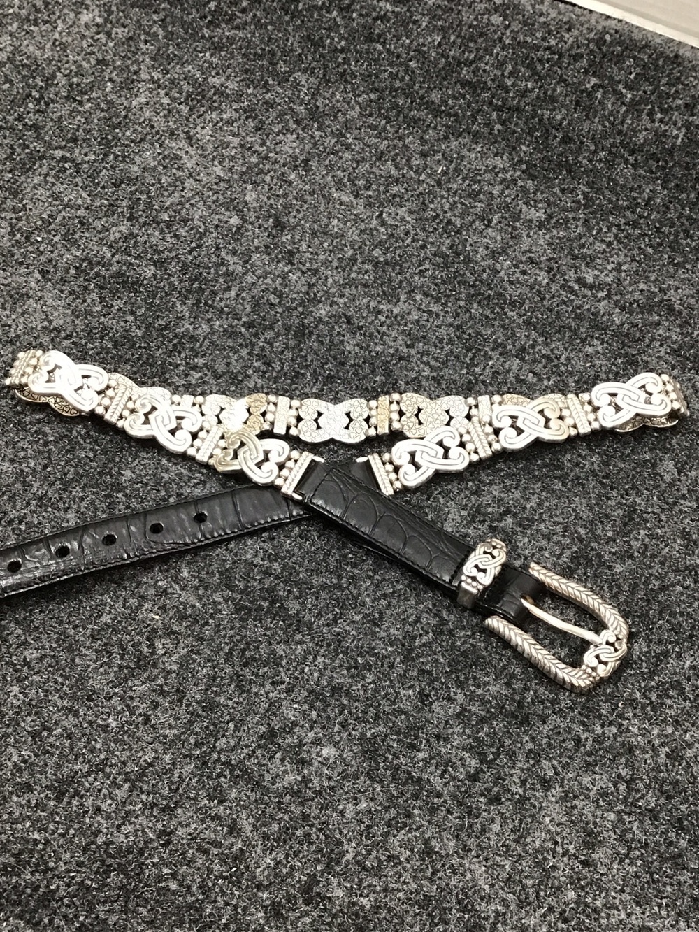 Brighton B2503 Black croc embossed Leather Belt with Silver hearts chain L34
